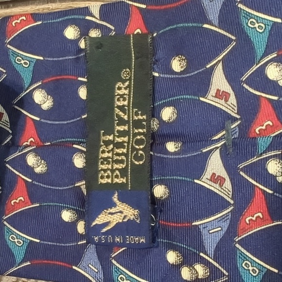 Burt Pulitzer Golf Tie - Picture 4 of 6